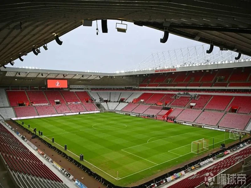 官方:桑德兰体育总监斯皮克曼离任,足球总监吉索尔菲接管